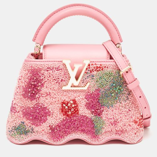 Rose Embroidered Satin Capucines Capushell Mini Bag - Louis Vuitton - Modalova