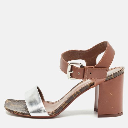 Brown Leather Bloom Ankle Strap Sandals Size 38.5 - Louis Vuitton - Modalova