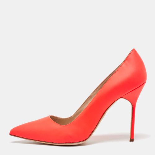 Leather BB Pumps Sze 39 - Manolo Blahnik - Modalova