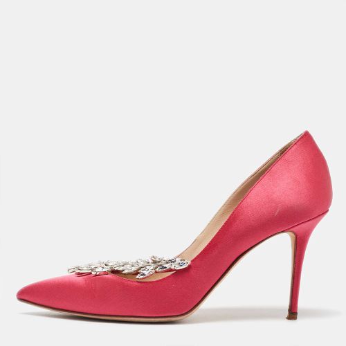 Satin Nadira Pointed Toe Pumps Size 37 - Manolo Blahnik - Modalova