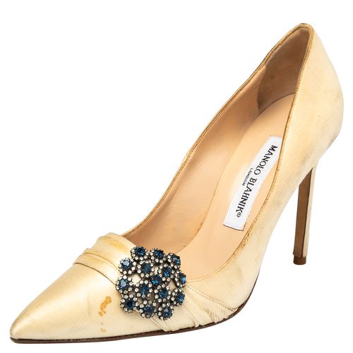 Satin Crystal Embellished Pointed Toe Pumps Size 37 - Manolo Blahnik - Modalova