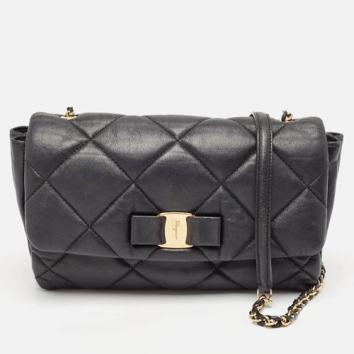 Quilted Leather Vara Bow Shoulder Bag - Salvatore Ferragamo - Modalova