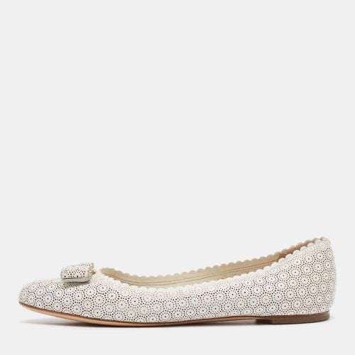 Perforated Leather Varina Ballet Flats Size 39.5 - Salvatore Ferragamo - Modalova