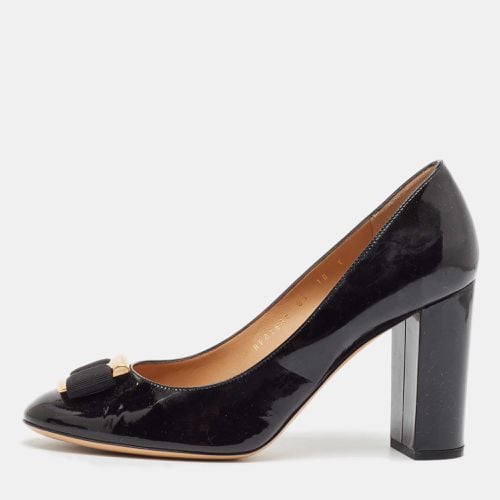 Patent Leather Vara Bow Block Heel Pumps Size 40.5 - Salvatore Ferragamo - Modalova