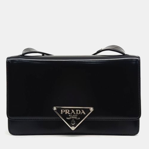 Leather Emblem Brushed Shoulder Bag - Prada - Modalova