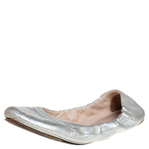 Leather Scrunch Ballet Flats Size 38.5 - Prada - Modalova