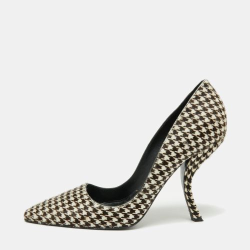 Black Calf Hair Houndstooth Pumps Size 39 - Roger Vivier - Modalova