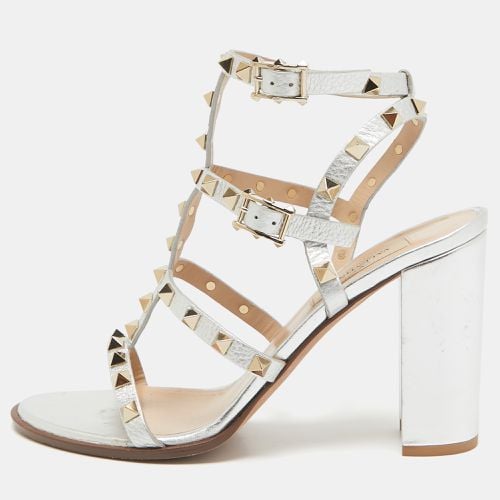 Leather Rockstud Ankle Strap Sandals Size 38 - Valentino - Modalova