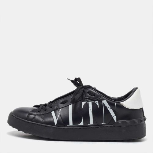 White Leather VLTN Rockstud Low Top Sneakers Size 39 - Valentino - Modalova