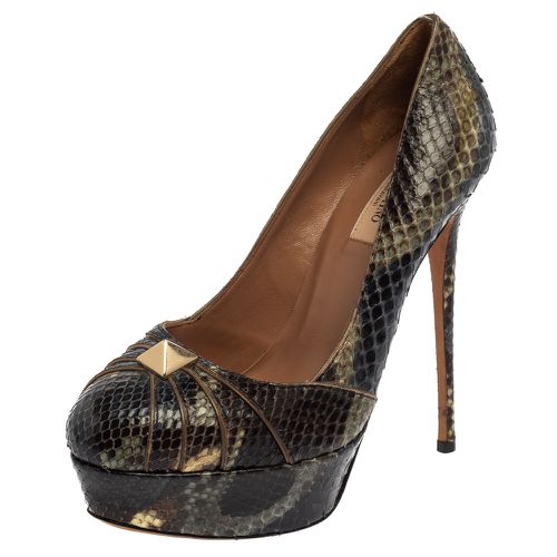 Python Rockstud Round Toe Platform Pumps Size 38 - Valentino - Modalova