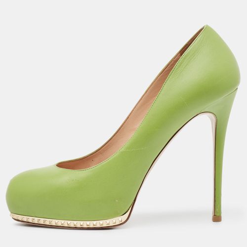 Leather Spike Platform Round Toe Pumps Size 37 - Valentino - Modalova