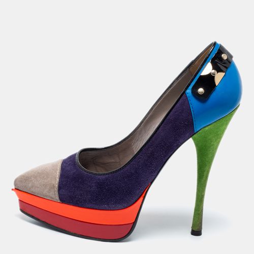 Suede And Leather Pointed Toe Platform Pumps Size 36 - Versace - Modalova