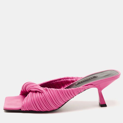 Pleated Leather Plisse Slide Sandals Size 38 - Versace - Modalova