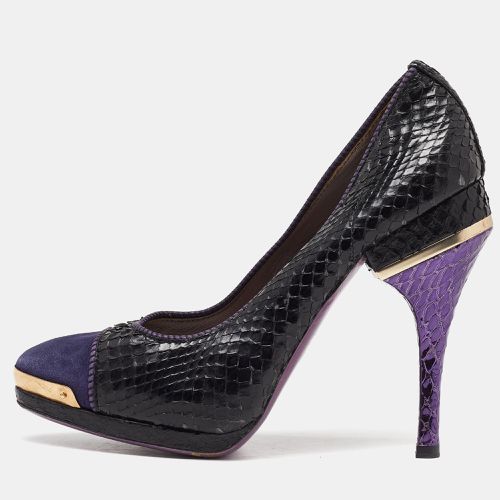 Purple Python and Suede Pumps Size 38 - Versace - Modalova