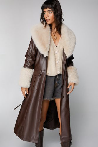 Womens Faux Fur Trim Faux Leather Trench Coat - - 6 - Nasty Gal - Modalova
