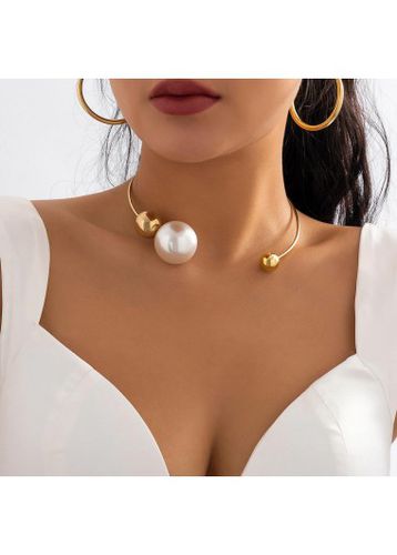 Gold Asymmetrical Pearl Design Metal Necklace - unsigned - Modalova