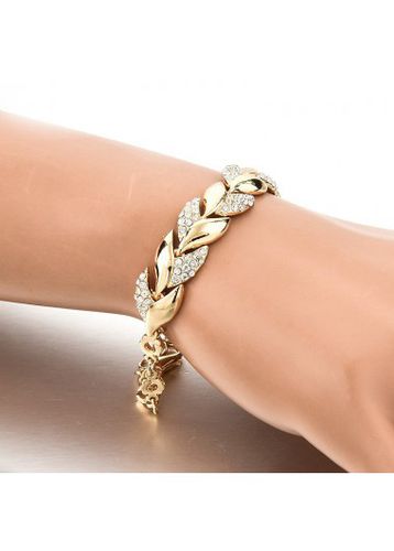 Gold Round Leaf Design Alloy Bracelet - unsigned - Modalova