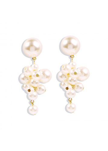 White Pearl Design Grape Detail Earrings - unsigned - Modalova