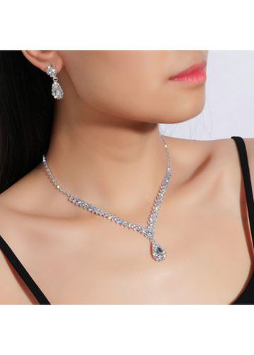 Silvery White Waterdrop Rhinestone Necklace and Earrings - unsigned - Modalova