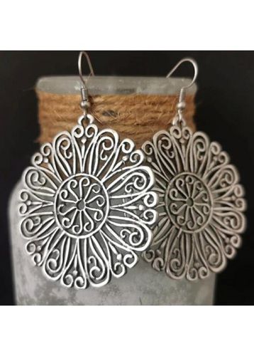 Silvery White Alloy Hollow Floral Design Earrings - unsigned - Modalova