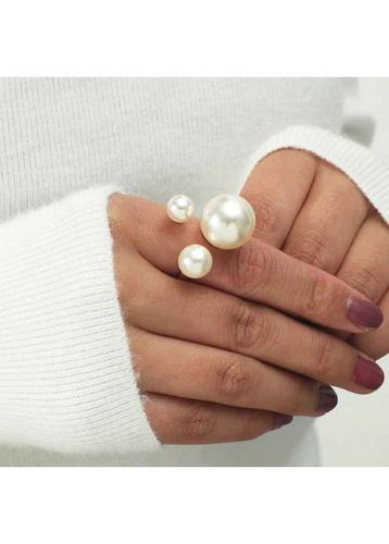 Pearl Design Alloy Detail Gold Ring - unsigned - Modalova