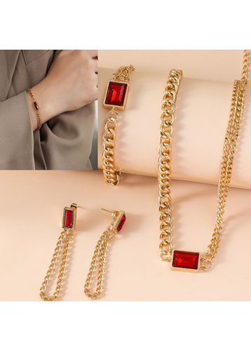 Red Rectangle Alloy Earrings Necklace and Bracelet - unsigned - Modalova