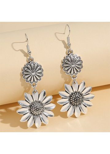 Silvery White Floral Design Alloy Earrings - unsigned - Modalova