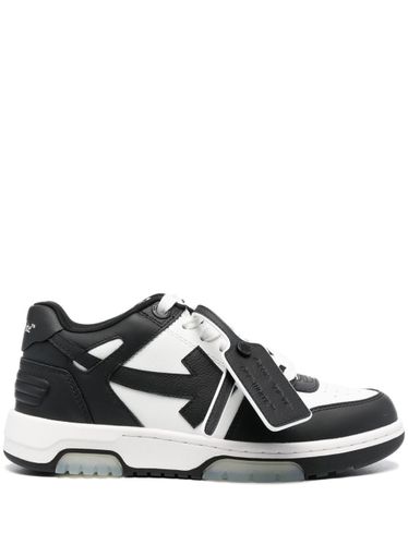 Out Of Office Leather Sneakers - Off White - Modalova