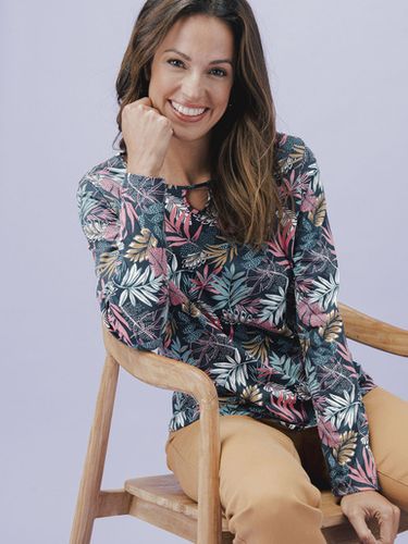 Tee-shirt encolure fantaisie - Daxon - Modalova