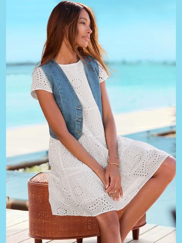 Robe en dentelle robe d'été à encolure ronde haute - Buffalo - Modalova