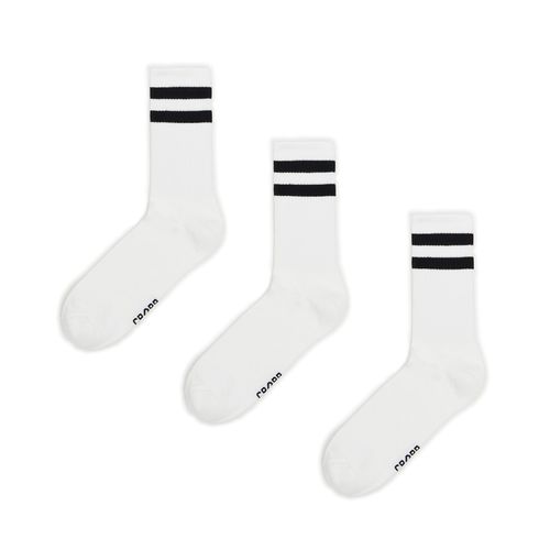 Pack de 3 pares de calcetines - Cropp - Modalova