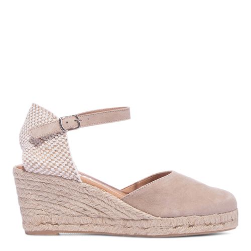 Taupe Suede Closed Toe Espadrille Wedges - Paseart - Modalova