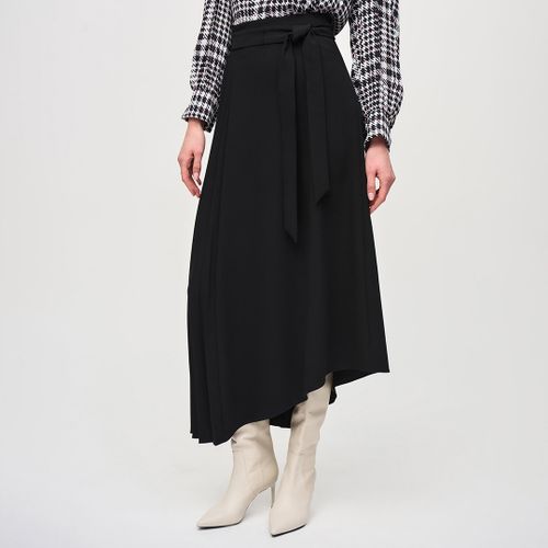 Black Asymmetric Pleat Midi Skirt - Joseph Ribkoff - Modalova