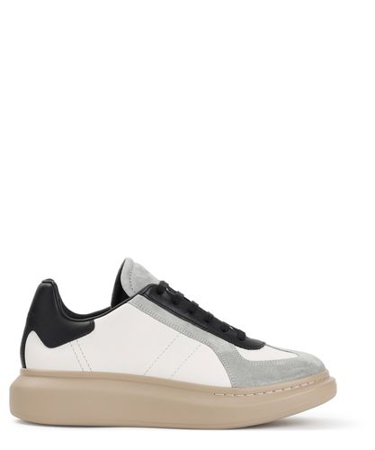 Oversized Retro Sneakers - Alexander McQueen - Modalova