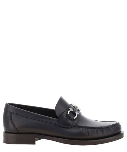 Ornament Loafers - Salvatore Ferragamo - Modalova