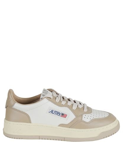 Medalist Low Sneakers - Autry - Modalova