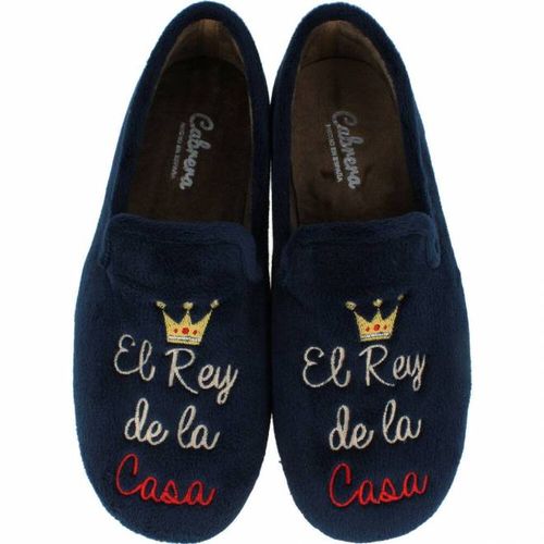 Zapatillas de Casa Cerrada Rey de la Casa - Cabrera - Modalova