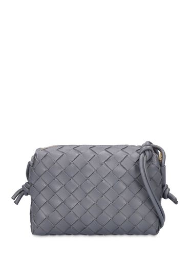 Bolso De Hombro Mini Loop De Piel - BOTTEGA VENETA - Modalova