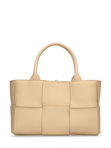 Borsa Mini Arco In Pelle - BOTTEGA VENETA - Modalova