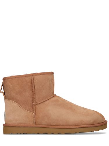 Mm Classic Mini Shearling Boots - UGG - Modalova