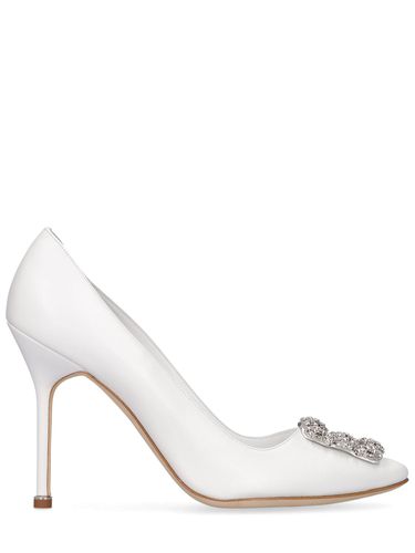 Mm Hangisi Leather Pumps - MANOLO BLAHNIK - Modalova