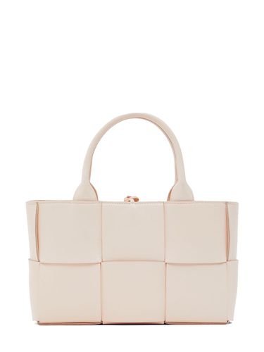 Bolso Tote Mini Arco - BOTTEGA VENETA - Modalova