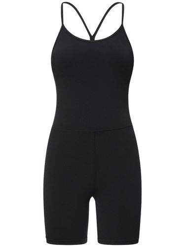 Airweight 6'' Stretch Tech Playsuit - SPLITS59 - Modalova