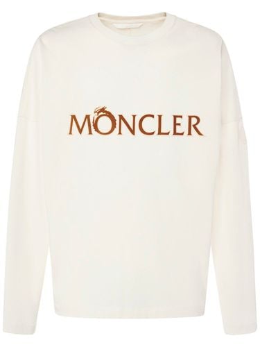 Langärmeliges Baumwolle T-shirt „cny“ - MONCLER - Modalova