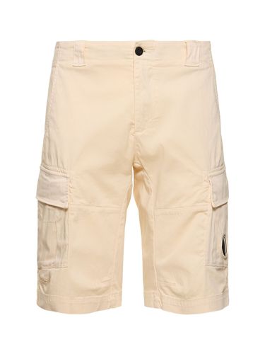 Shorts Cargo De Algodón Stretch - C.P. COMPANY - Modalova