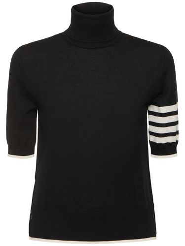 Wool Knit Short Sleeve T-neck Sweater - THOM BROWNE - Modalova