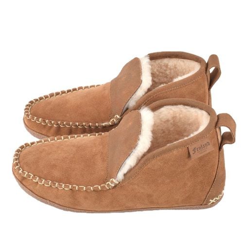 Fenland Bentley Mens Sheepskin Booties Moccasins Chestnut 11/12 - Ashwood Handbags - Modalova