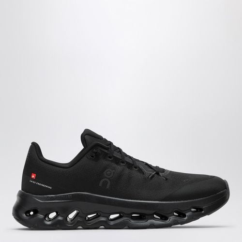 Sneaker Cloudtilt Eclipse Black - On - Modalova