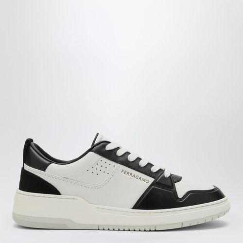 Sneaker bassa nera/bianca in pelle - Ferragamo - Modalova