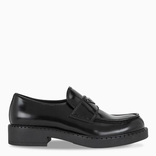 Loafer aus gebürstetem Leder - Prada - Modalova